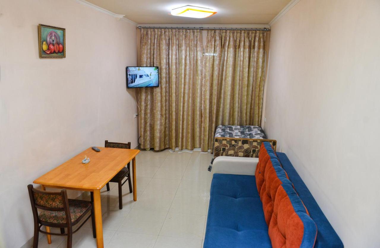 Marina Apartment Yerevan Exterior photo